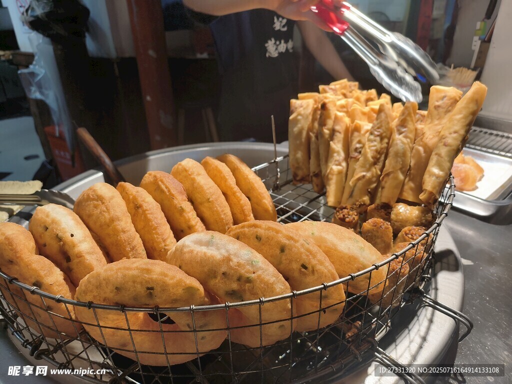 美味糕点陈列展示