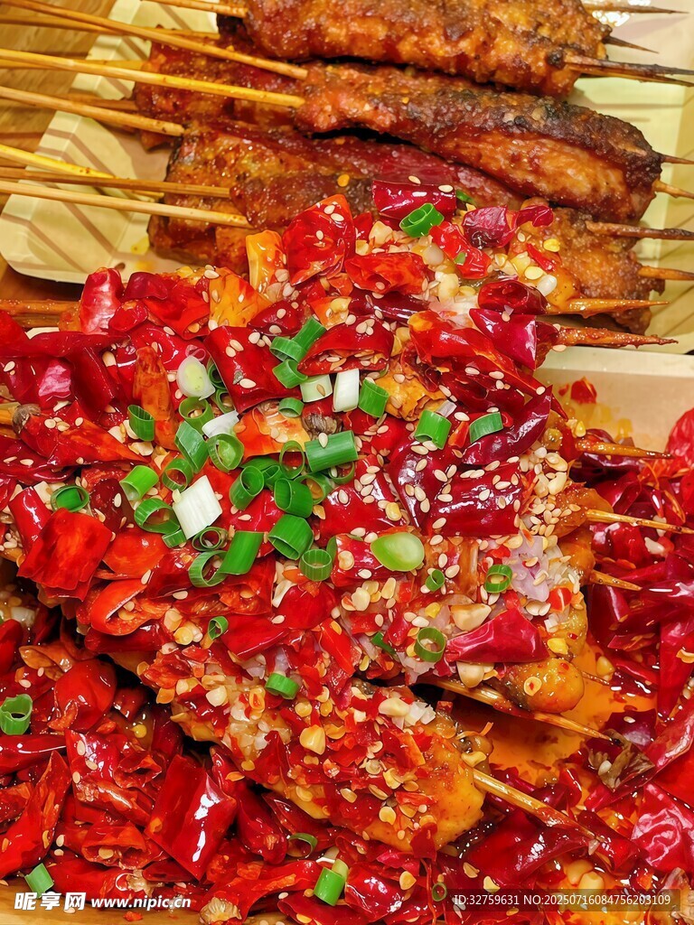 香辣诱人的特色烧烤美食