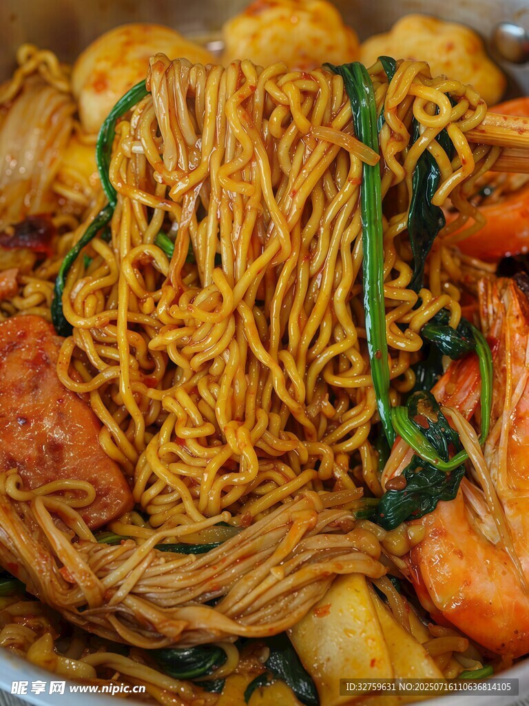 美味海鲜炒面