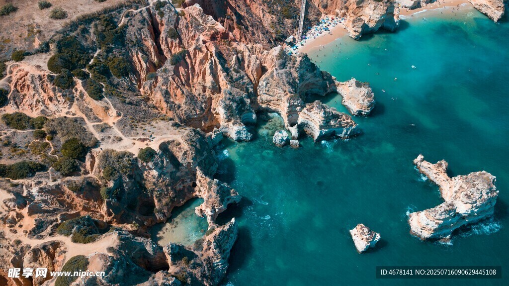 绝美海岸风光俯瞰图