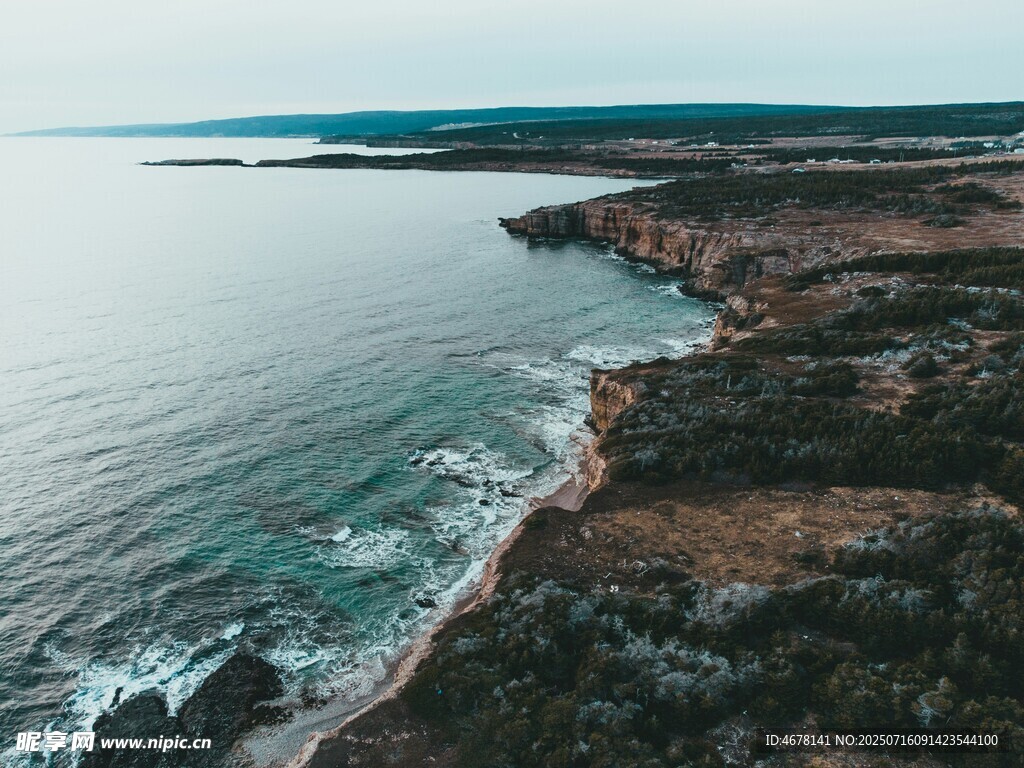 海岸风光辽阔海景与陆地