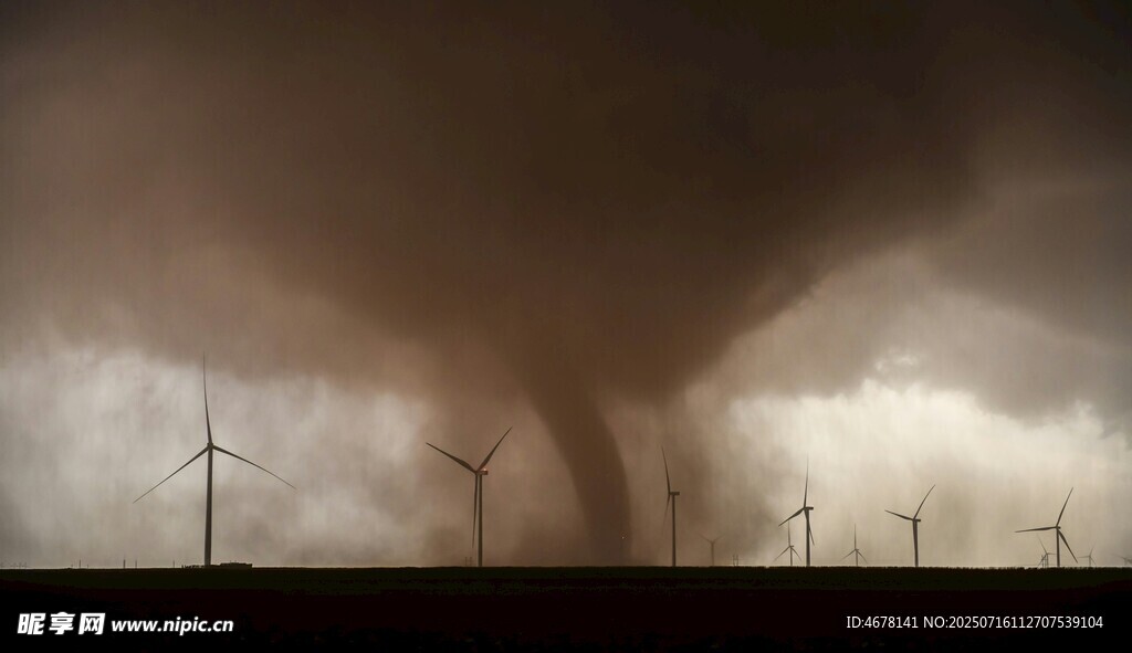 龙卷风来袭下的风力发电场