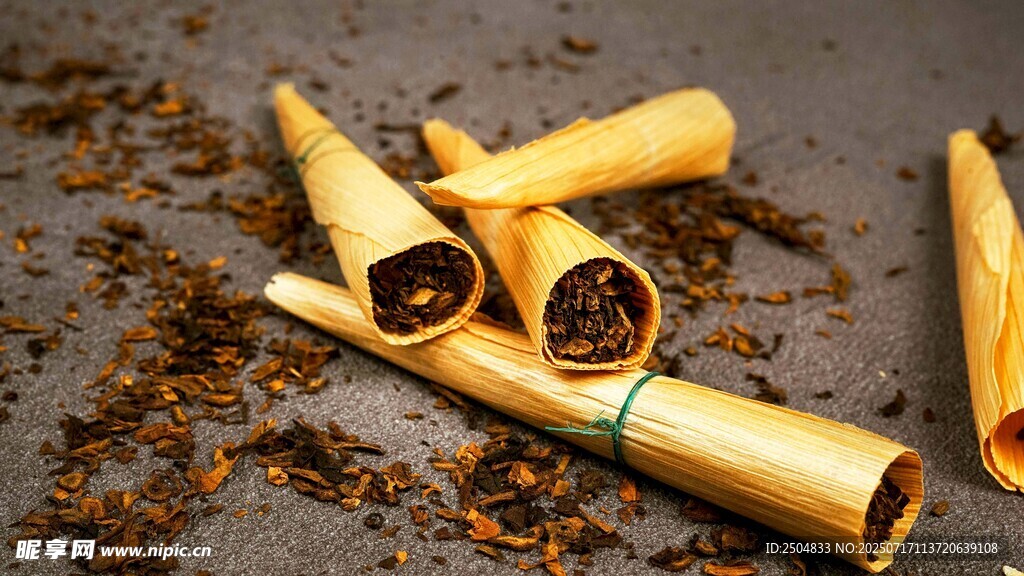 手工玉米卷 散发浓郁香气