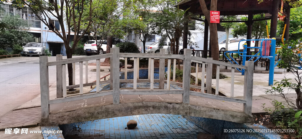 公园中式石桥景观