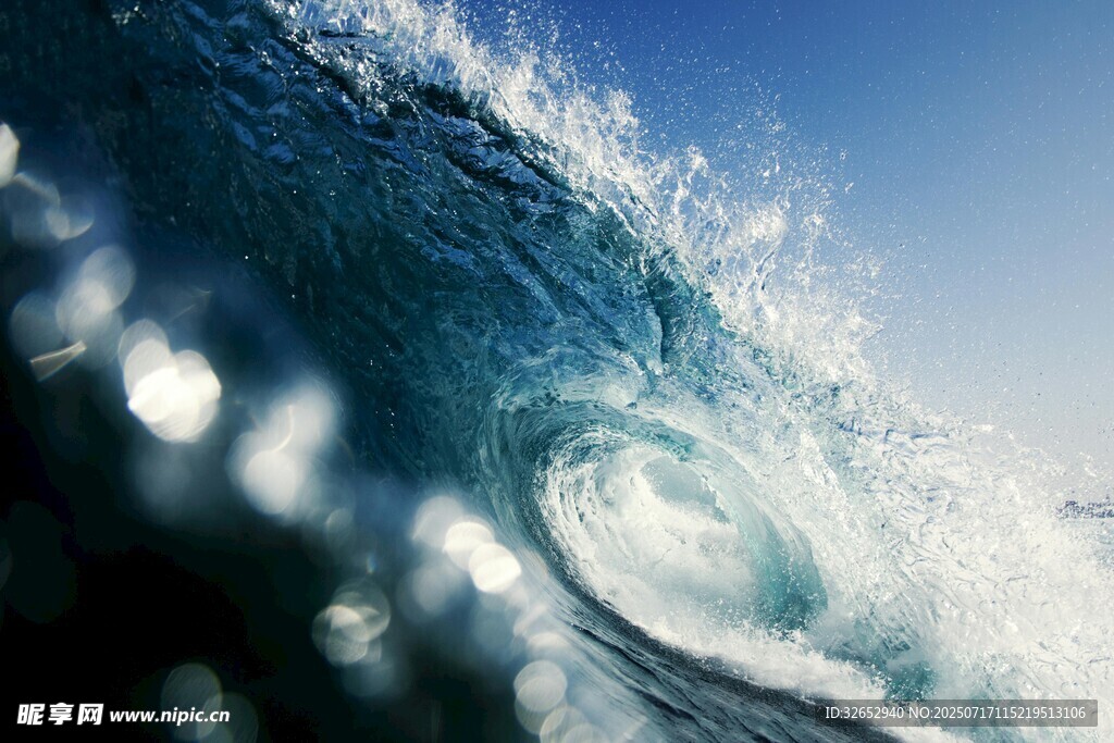 汹涌海浪