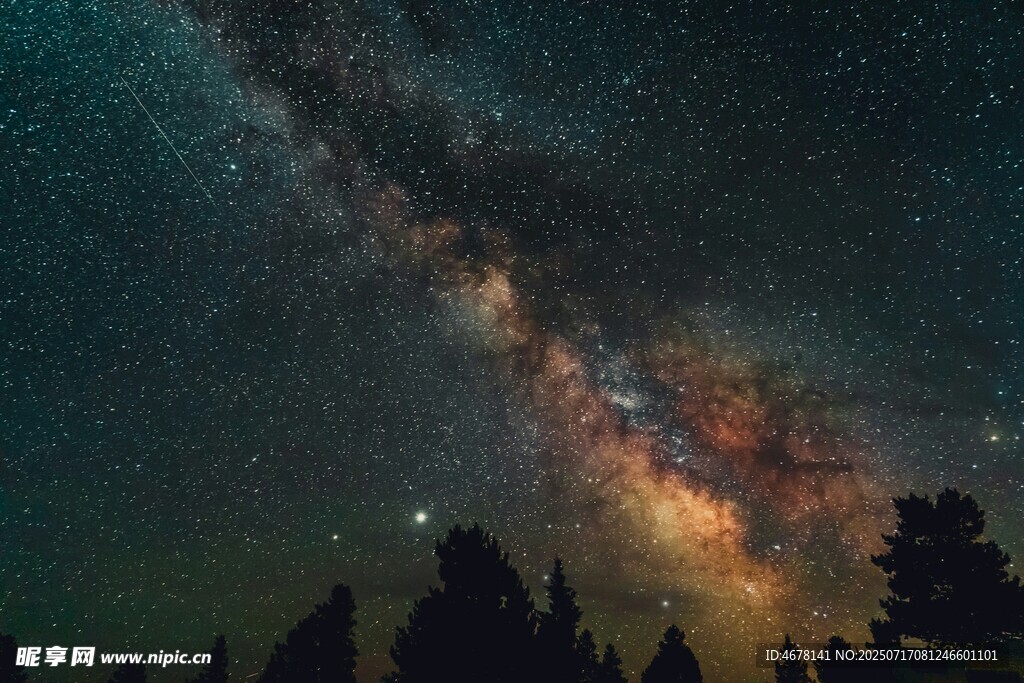 夜空下的璀璨星河
