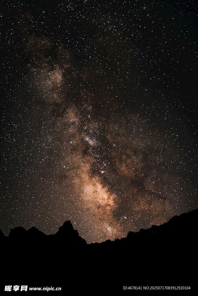 夜空下的璀璨星河