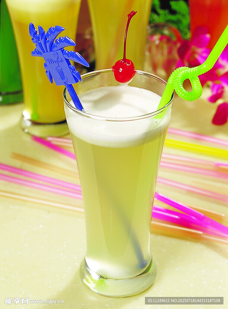 鲜榨柠檬汁