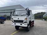 豪沃自卸车