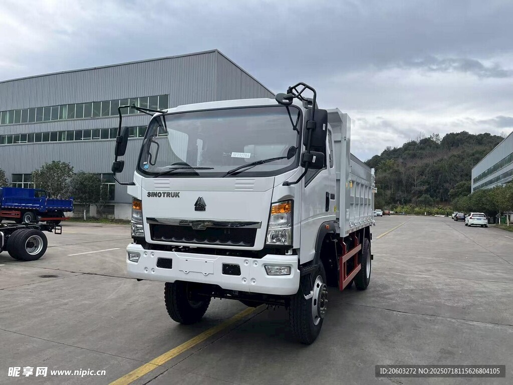 豪沃自卸车