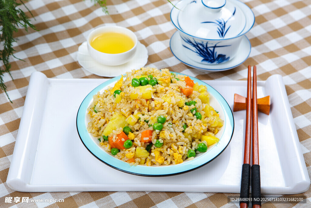 酸甜可口菠萝炒饭