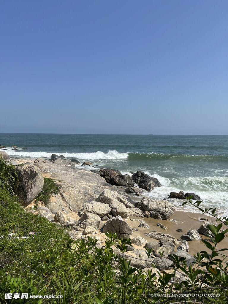 海边岩石景观