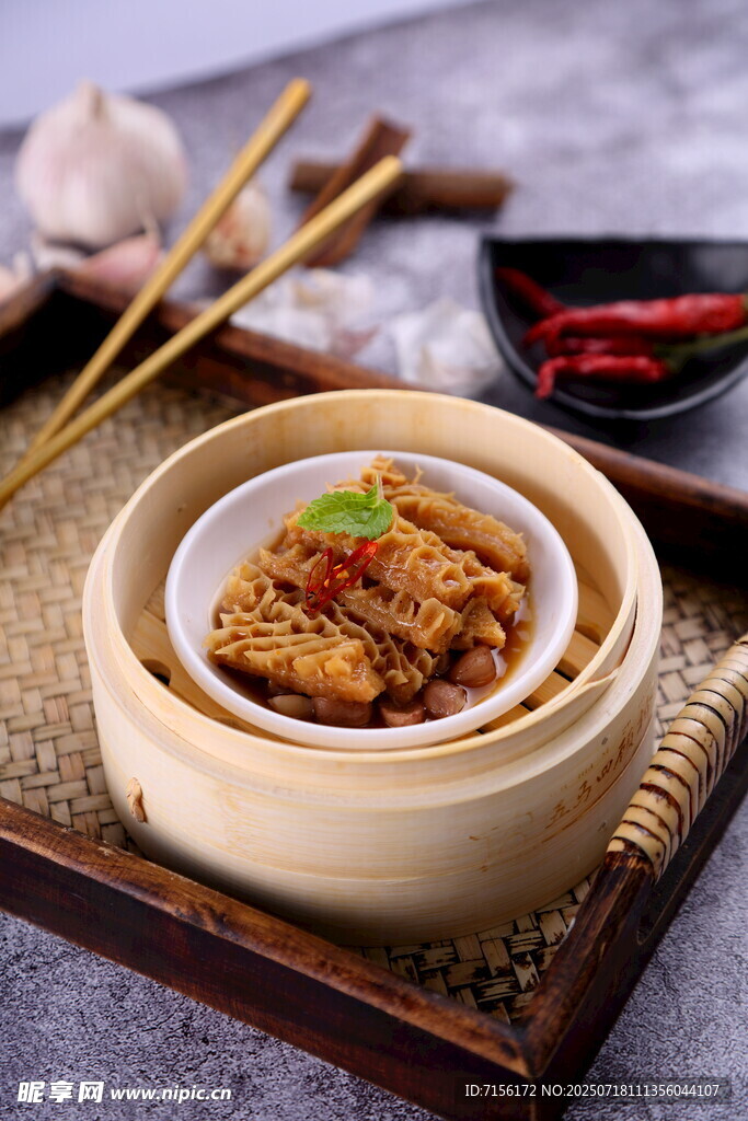 卤牛肚菜品菜谱图