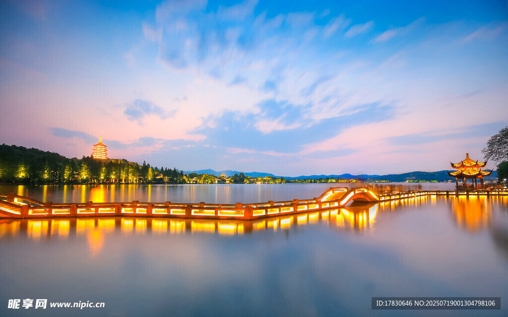 西湖夜景