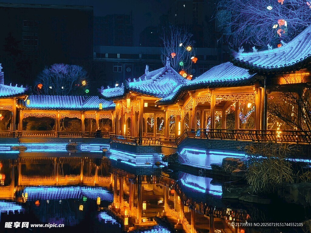 古建夜景