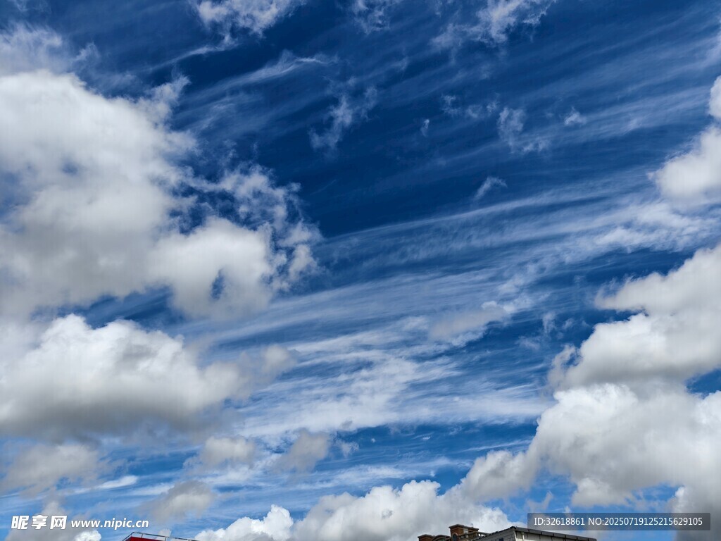 蓝天白云美景