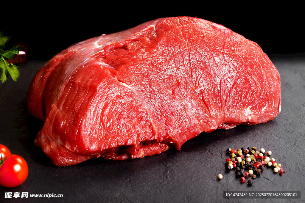 新鲜生牛肉