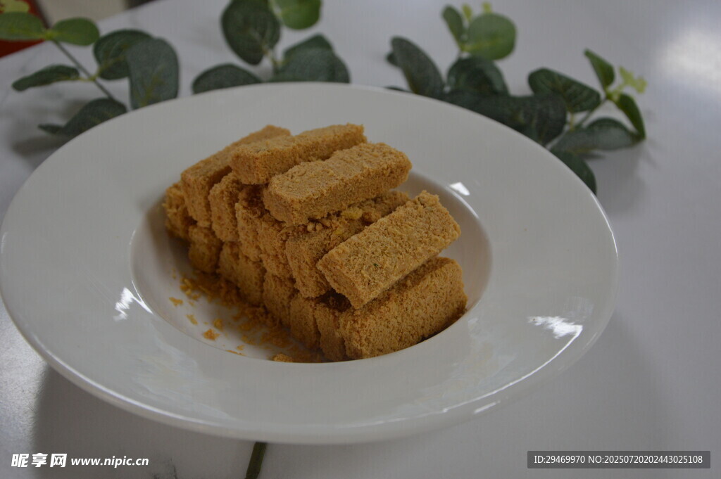 盘中美味炸物