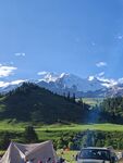 山间露营美景