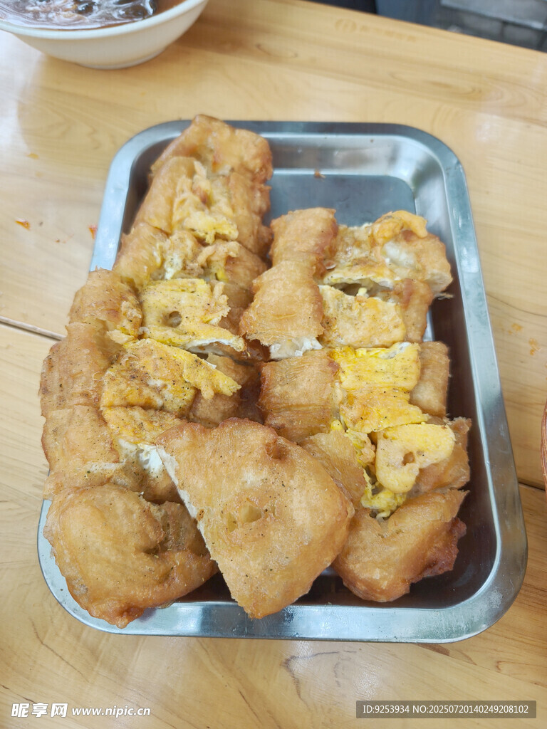 鸡蛋灌油条