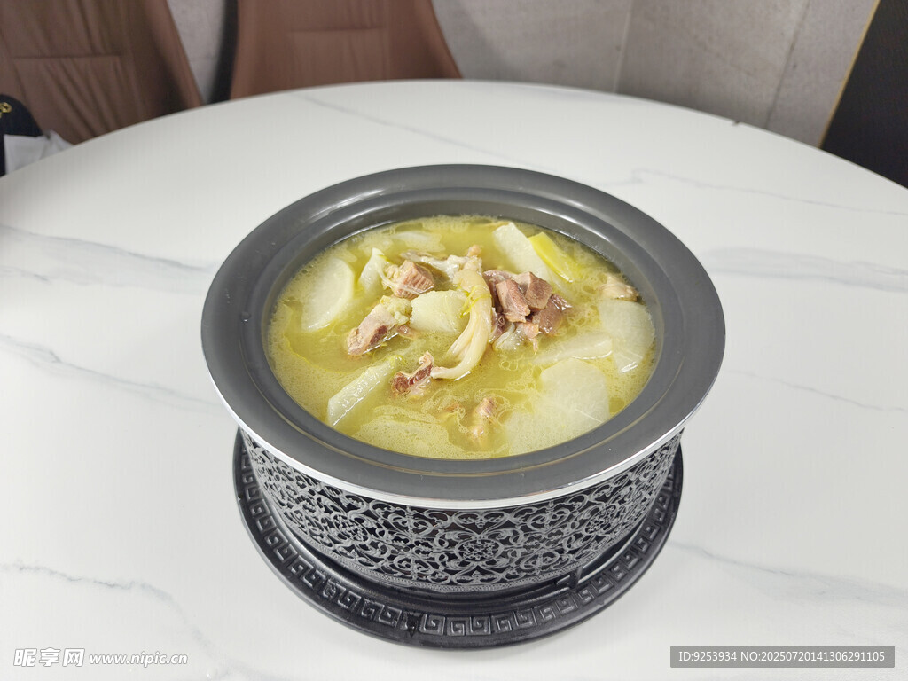萝卜牛肉汤