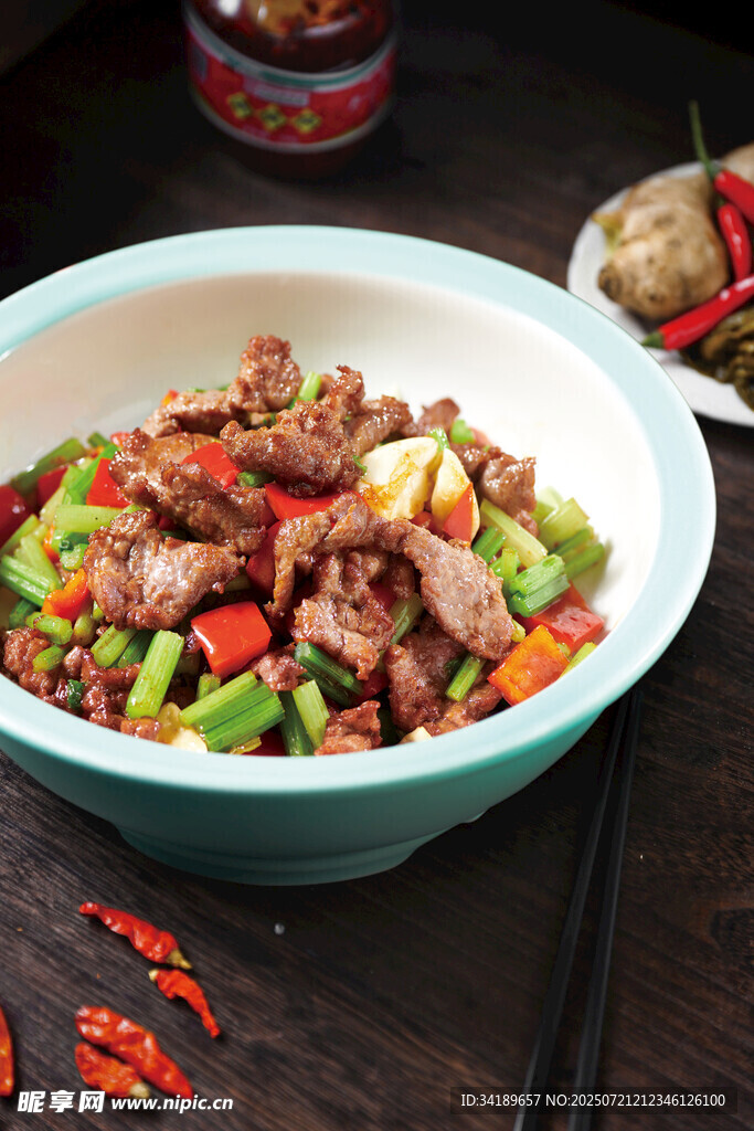 青椒炒牛肉