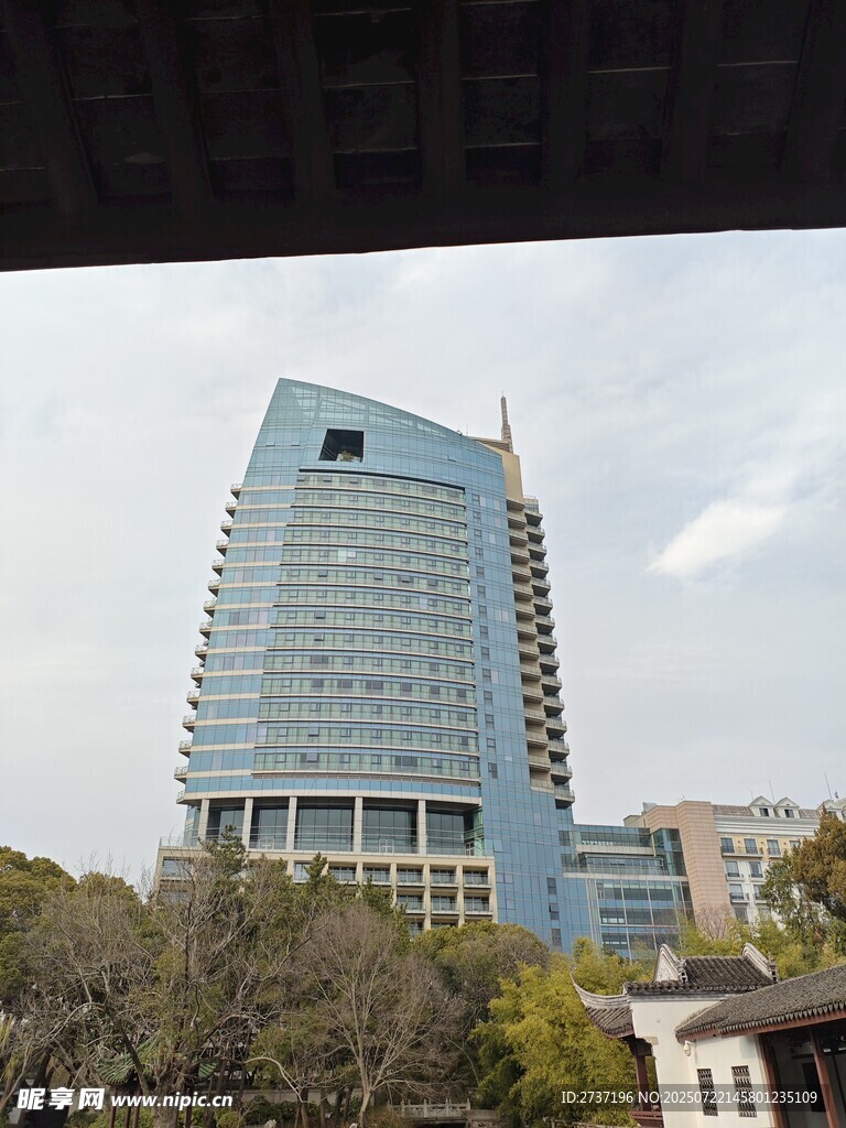 现代化大楼