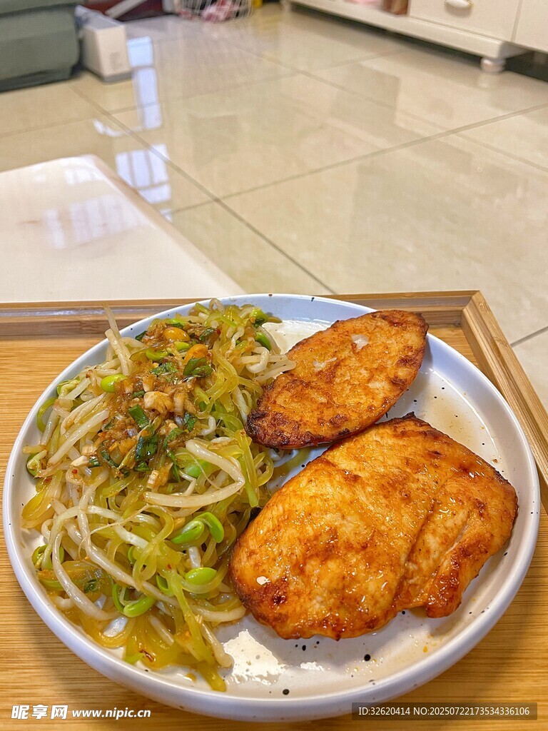 炸物与蔬菜