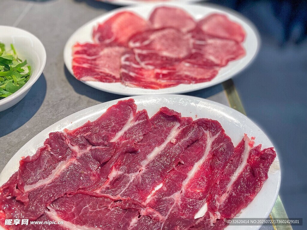 新鲜牛肉切片