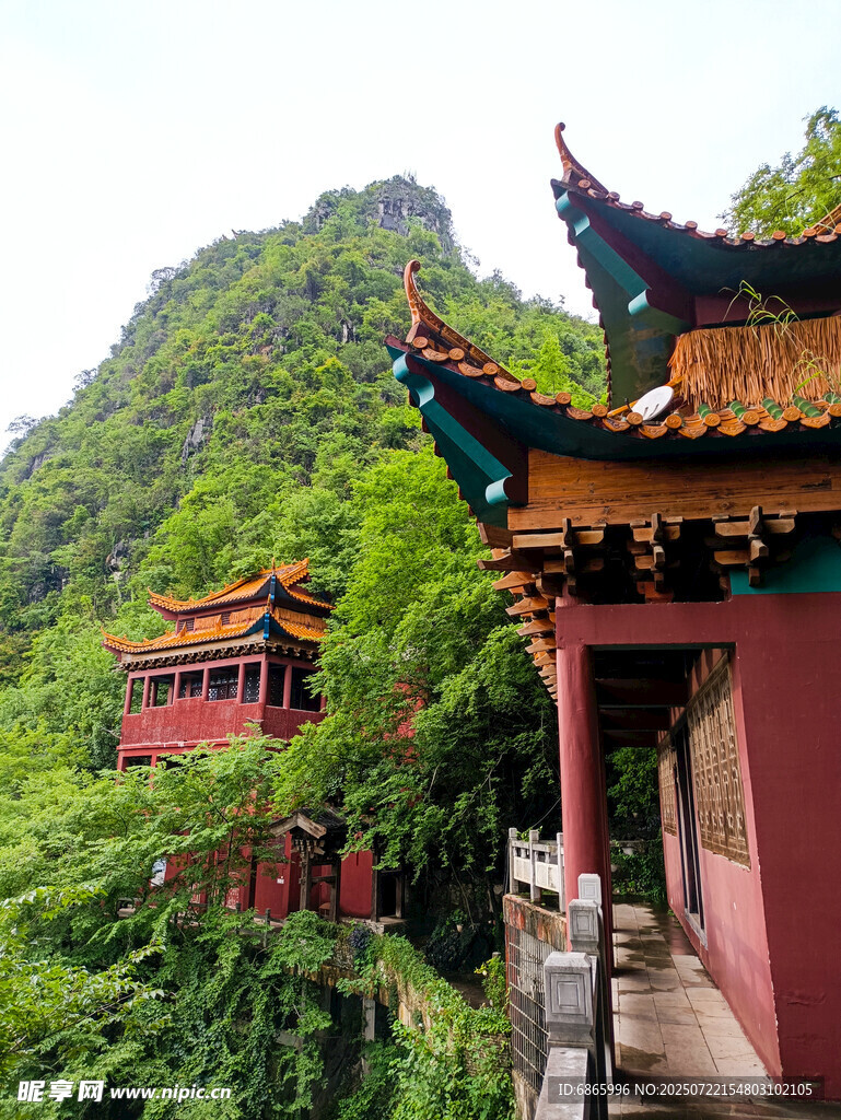 山间古建尽显中式韵味