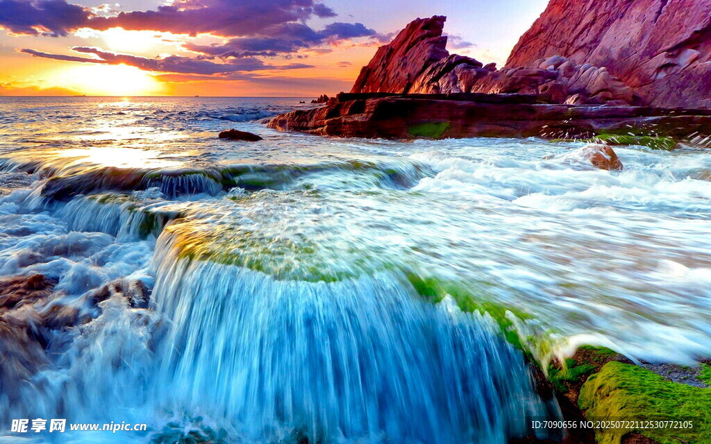 海边日落美景海浪岩石