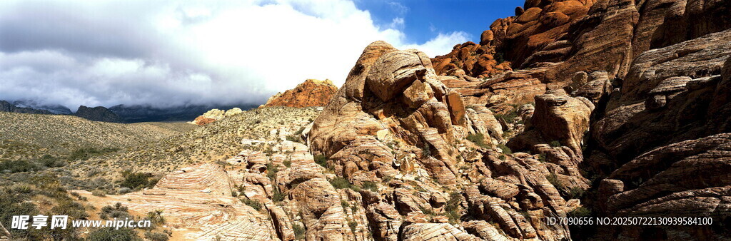 壮丽山间岩石景观