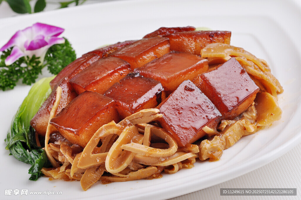 笋干回锅肉