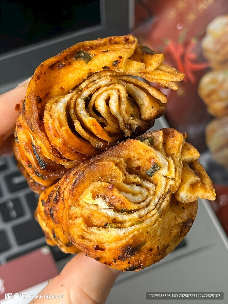 夹心花卷
