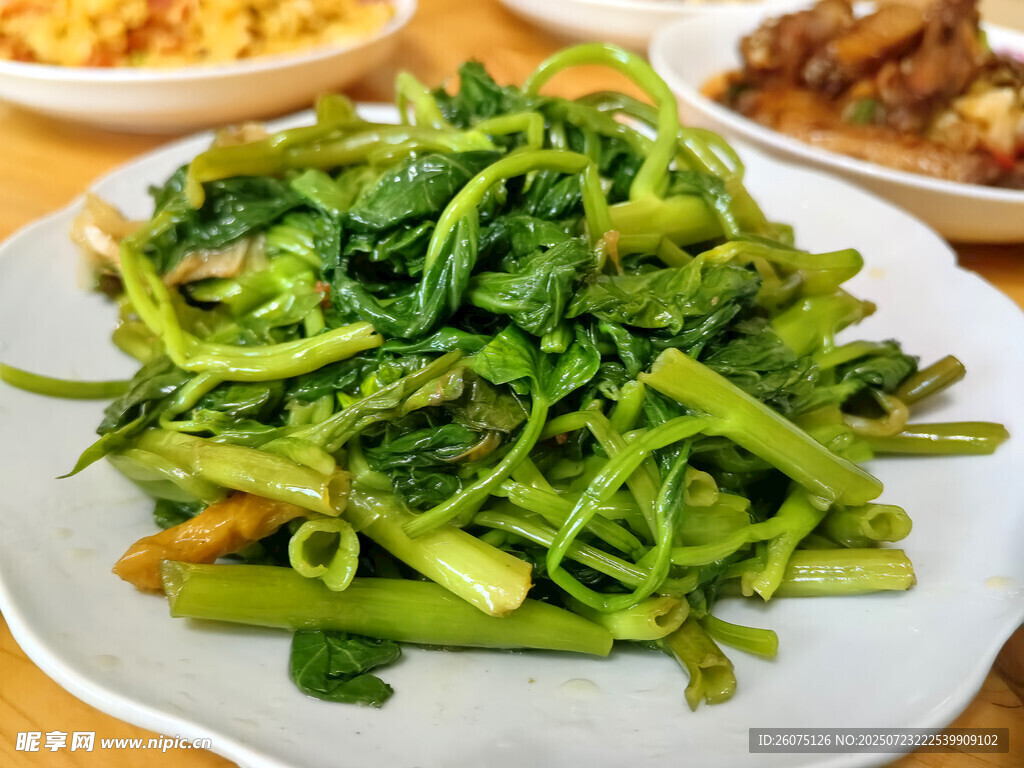 清炒空心菜