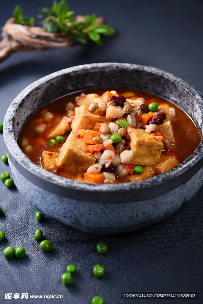  砂锅豆腐