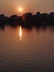 夕阳湖面