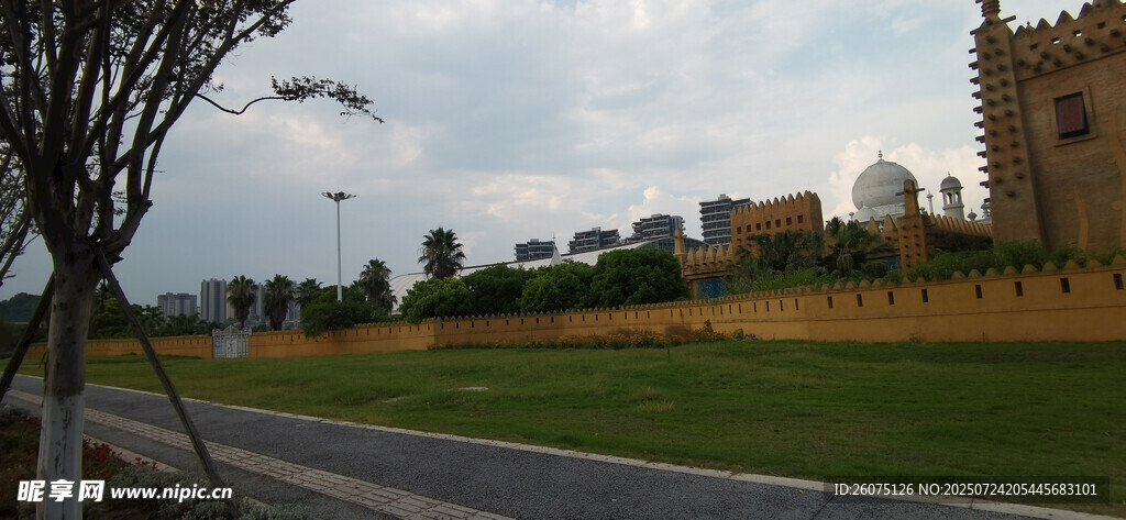 户外开阔风景与建筑景观