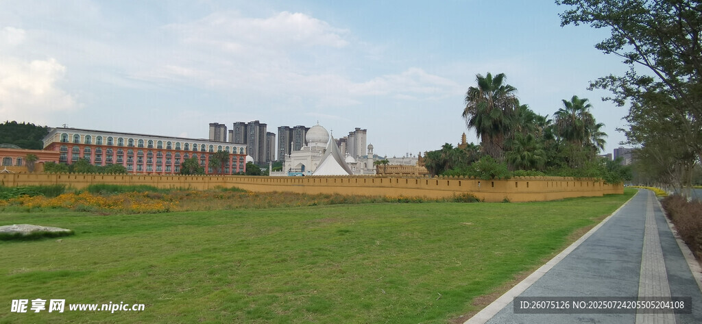 户外开阔绿地景观