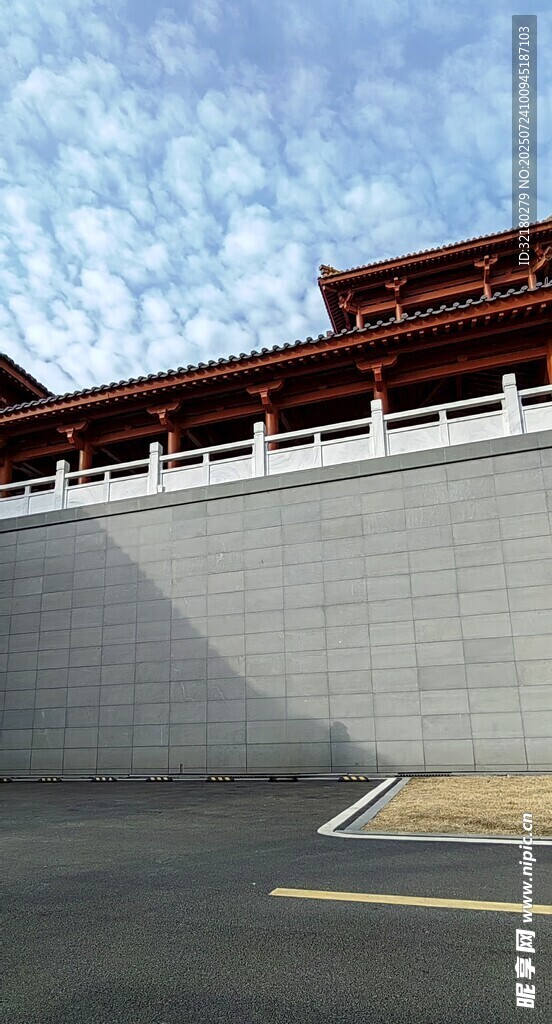 医圣祠的天空