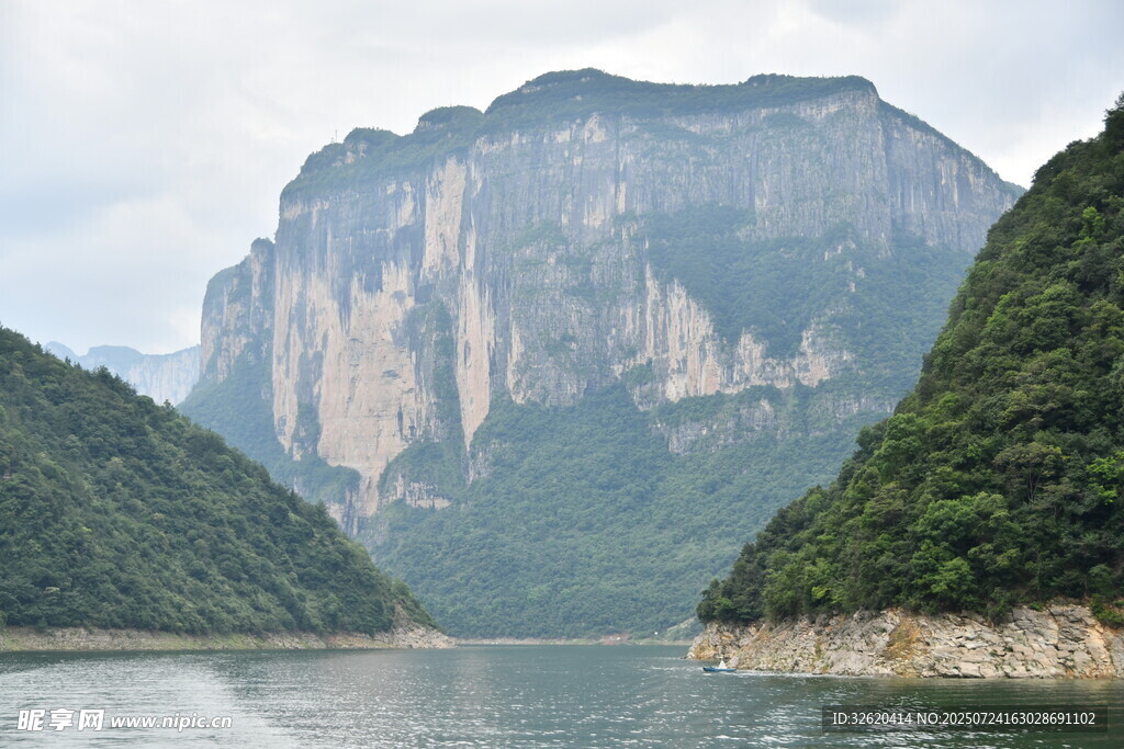 壮丽山水峡谷风光