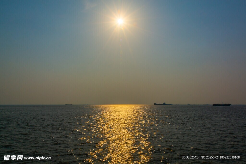 海上落日美景