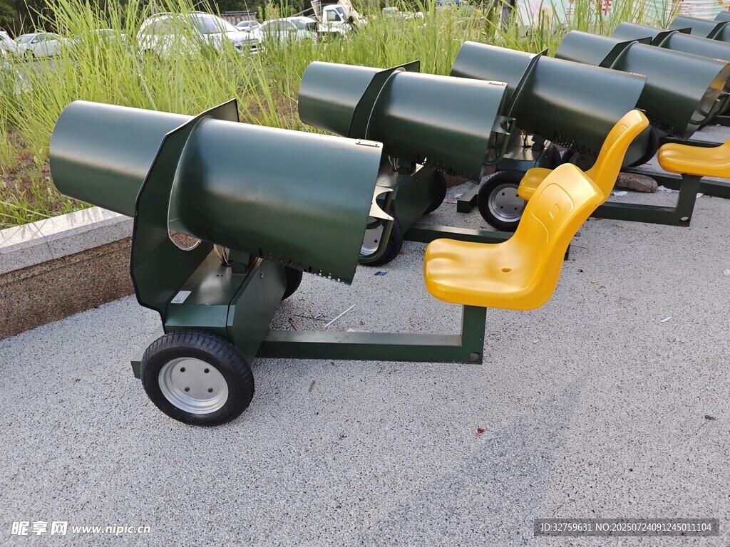 户外绿色健身器材