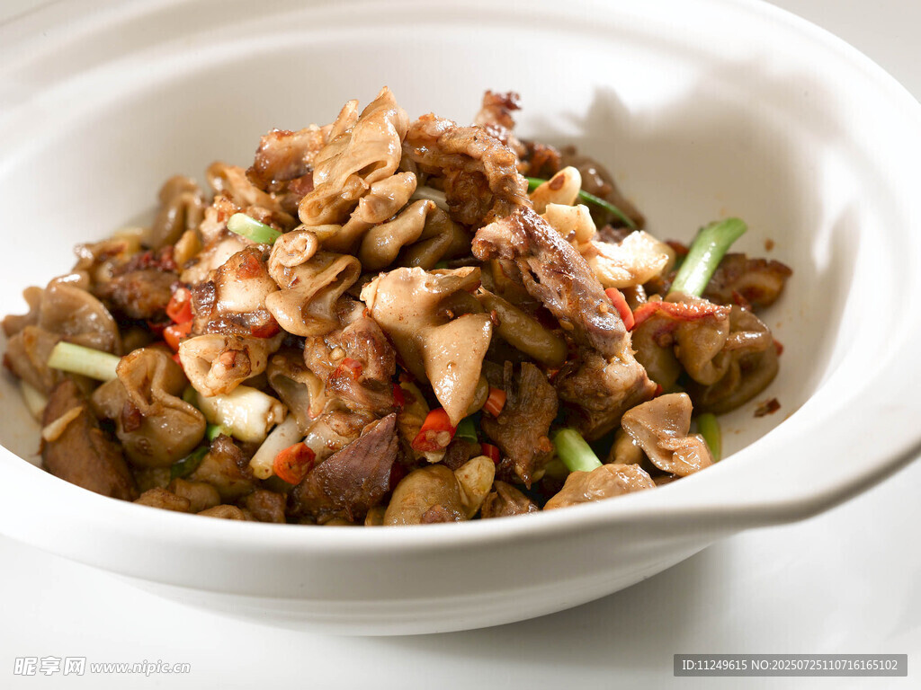 拆骨肉炒肥肠