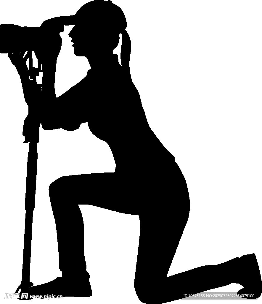 女性摄影师专注拍摄瞬间