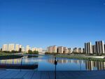 康平湖   湖畔风景图
