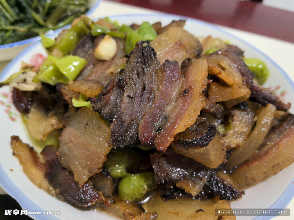 美味青椒炒腊肉