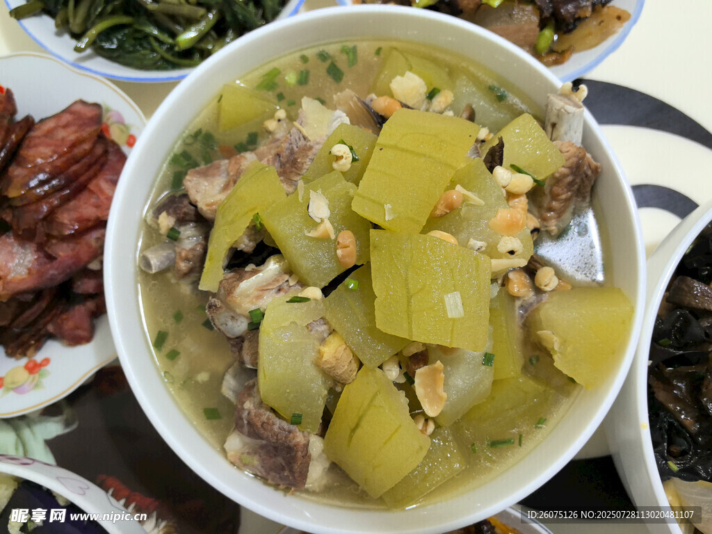 美味冬瓜炖排骨