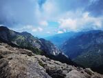 高山云海壮丽自然景观