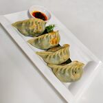 美味韭菜煎饺